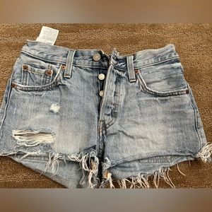 levi 501 shorts